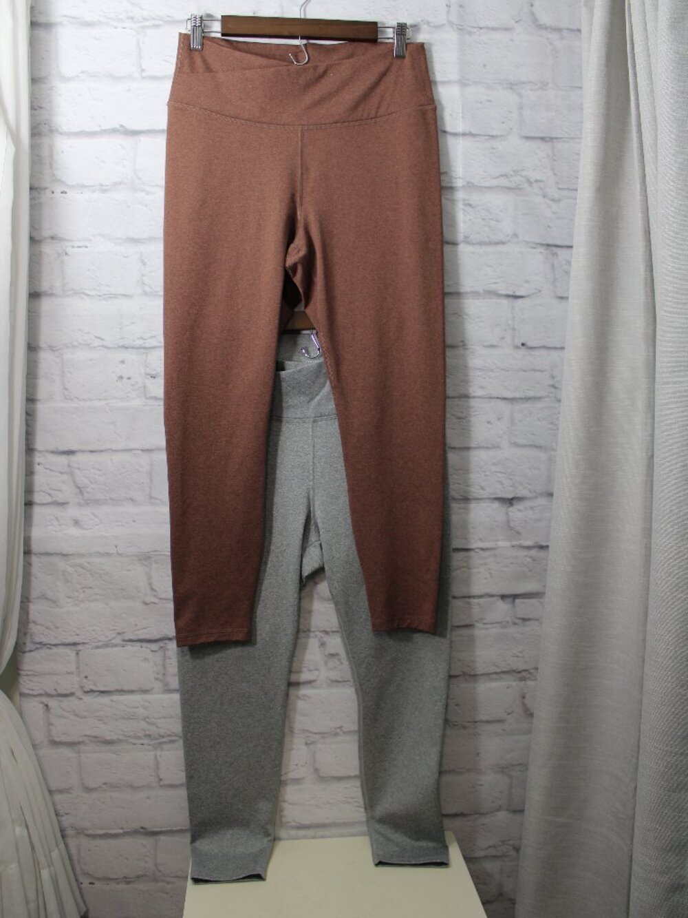 Old Navy Large Cloudcomfy Extra High Rise Brown Gray Leggings Bundle of 2